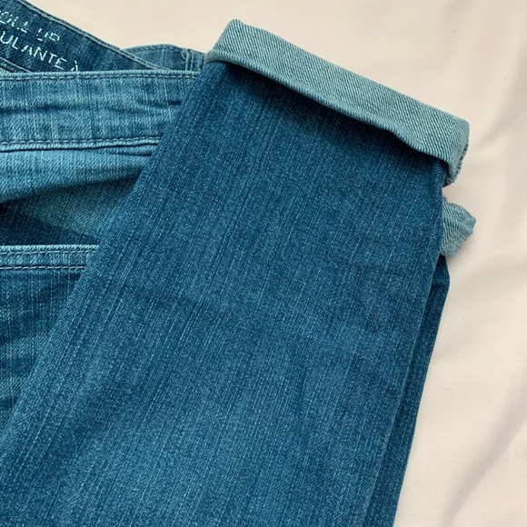 Dark wash skinny jean - Picture 4 of 4